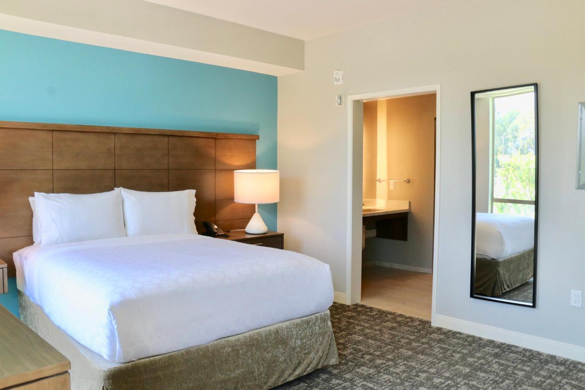 Staybridge Suites - Long Beach Airport, An Ihg Hotel Екстериор снимка